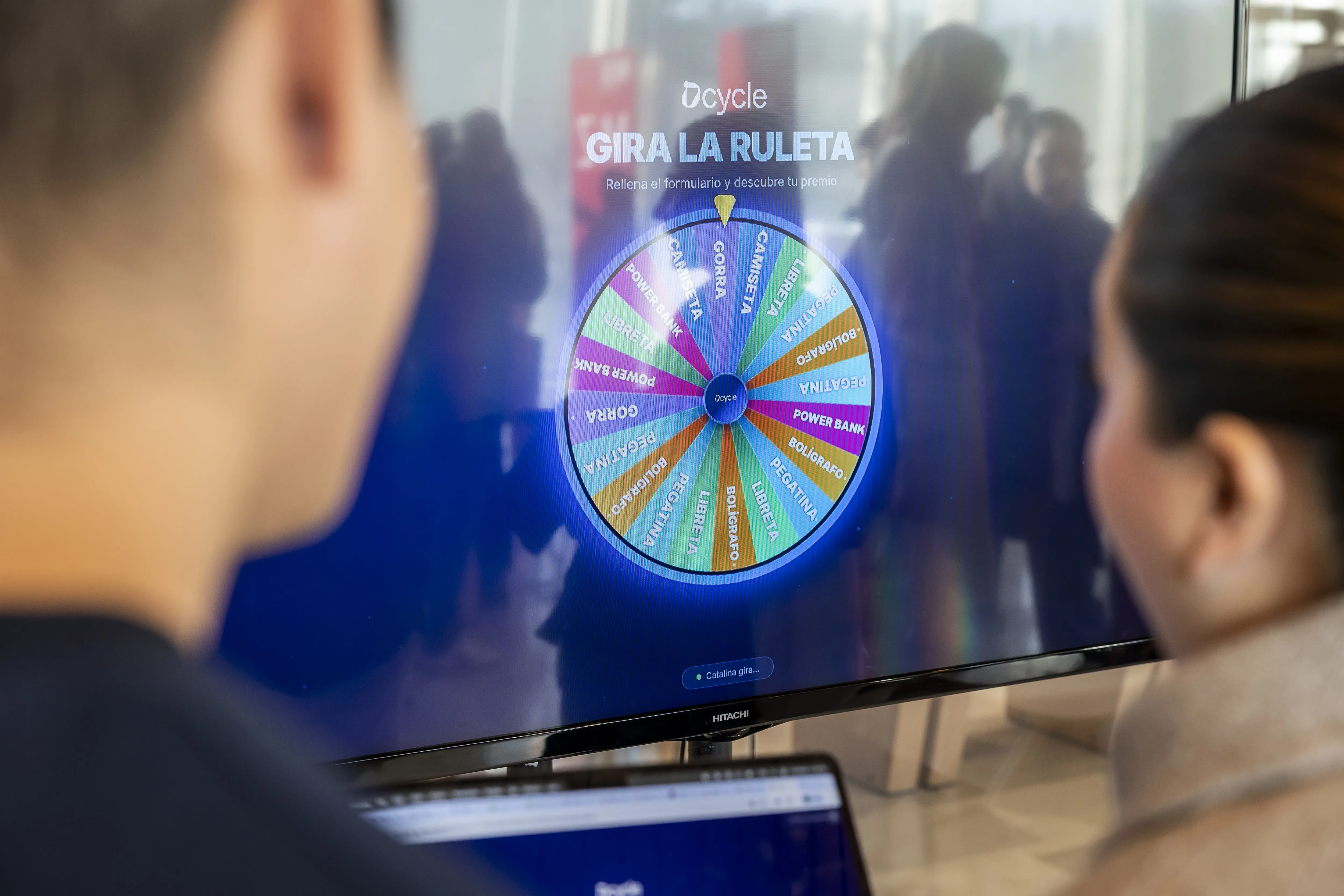 Nahaufnahme des Dcycle ESG-Gluecksrad-Bildschirms mit Preisen